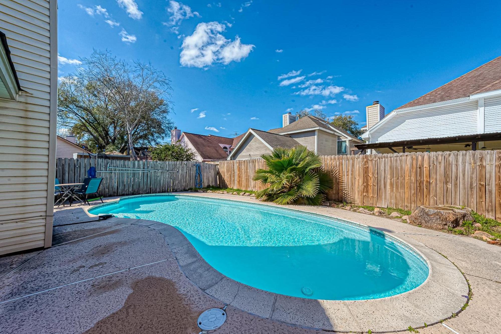 Beat The Heat In Katy Tx - Arcade Room & Pool Houston Exterior photo